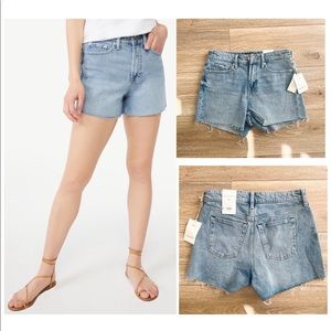 Free Assembly 90’s Cut Off Denim Shorts Light Wash Women Size 6 Organic Cotton